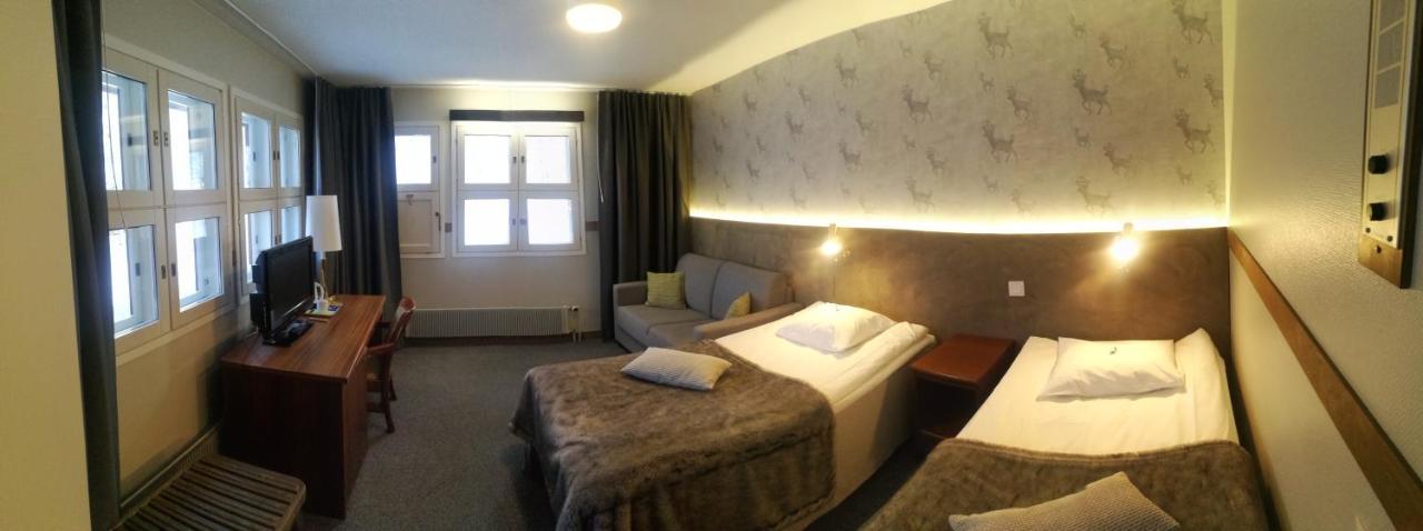 Hotel Rokuanhovi מראה חיצוני תמונה