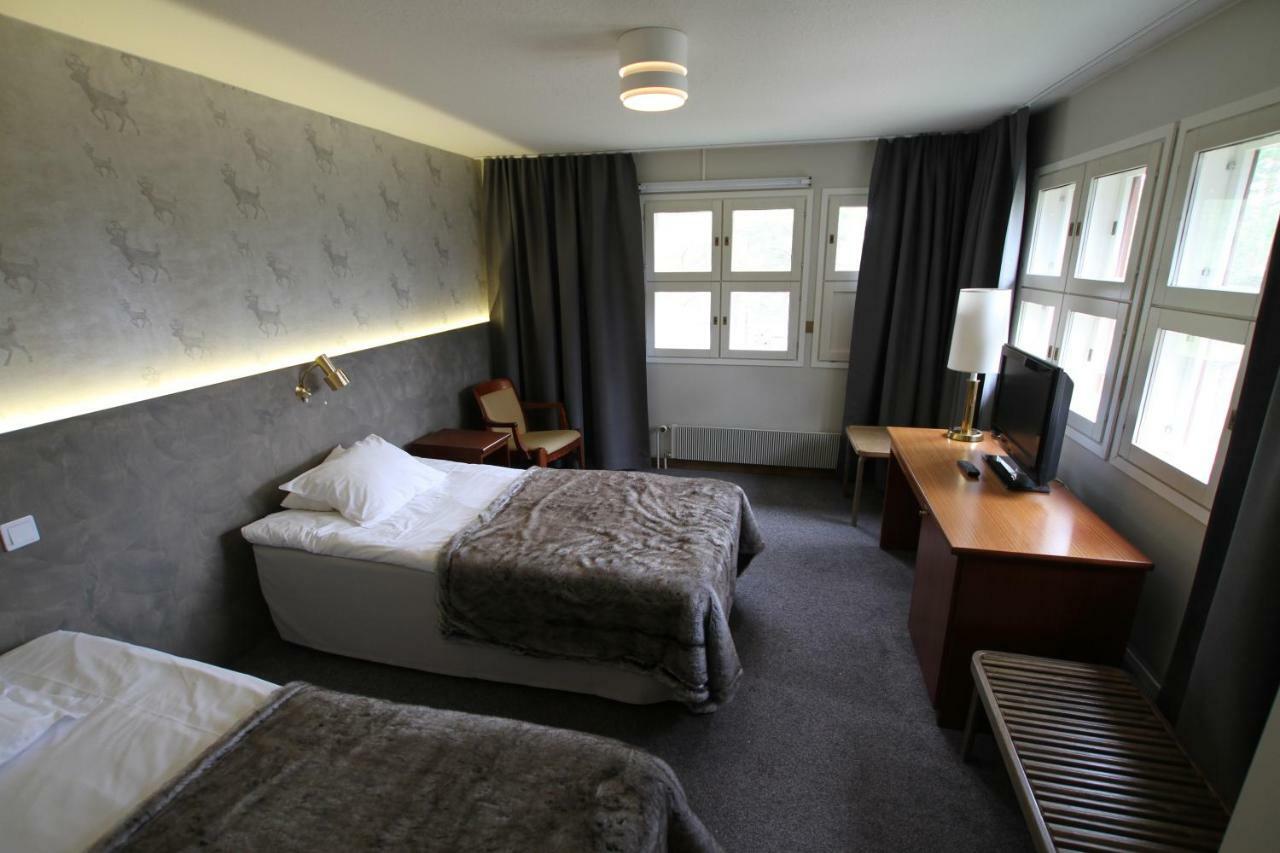 Hotel Rokuanhovi מראה חיצוני תמונה